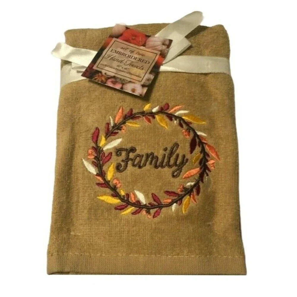 Thanksgiving Hand Towels Embroidered Bathroom Beige Harvest Family Fall Set of 2